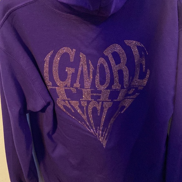 Simplicity Rhinestone Zip-up - Picture 2 of 3